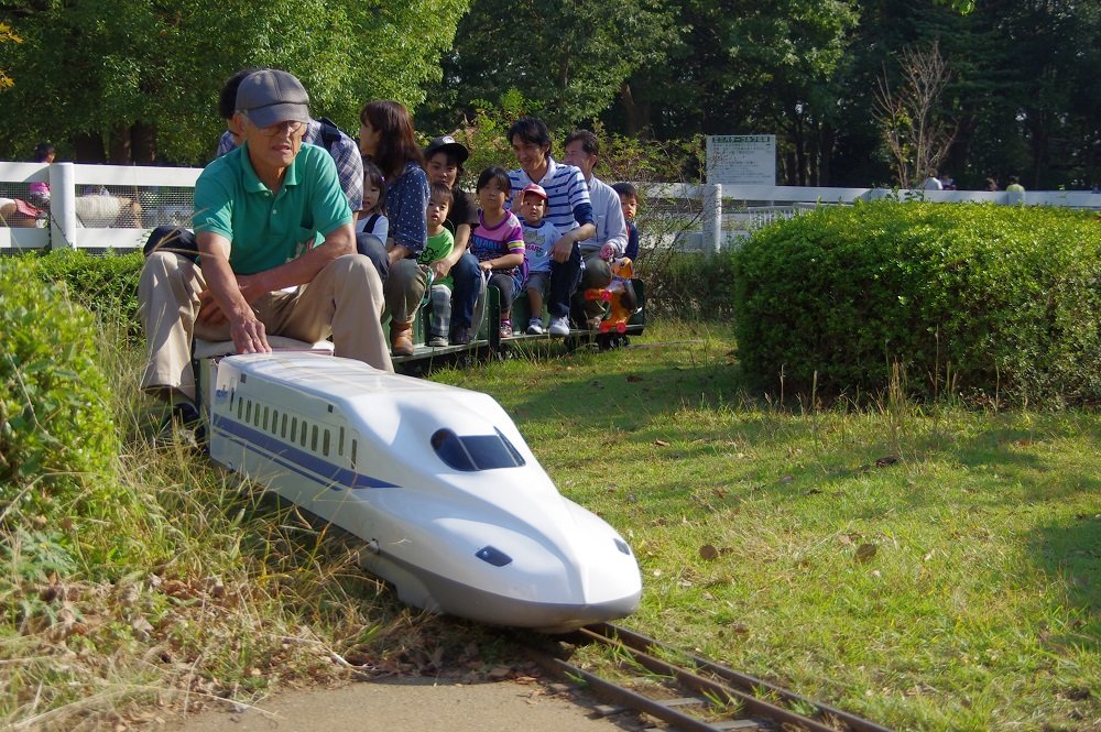 ふなばしアンデルセン公園 ミニ鉄道のミニ新幹線
