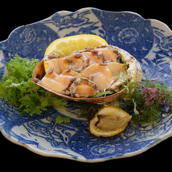 江澤館のアワビ料理