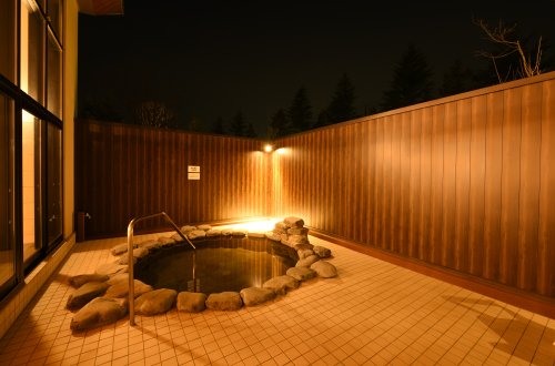 ふなばしメグスパの炭酸泉露天風呂
