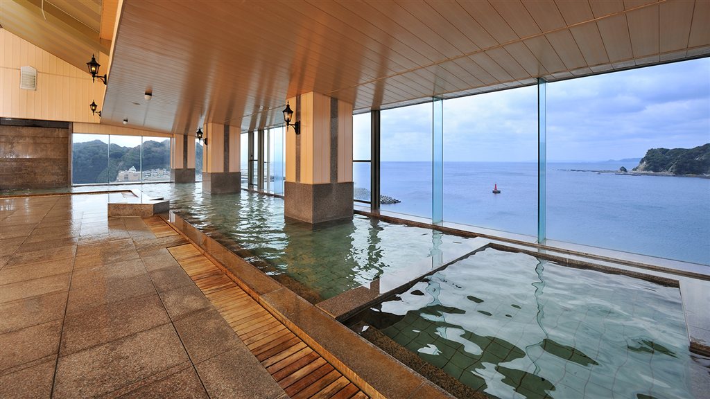 海一望の大浴場