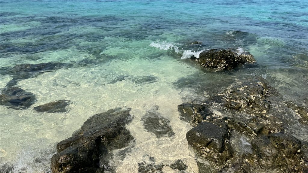 守谷海岸の透明な海