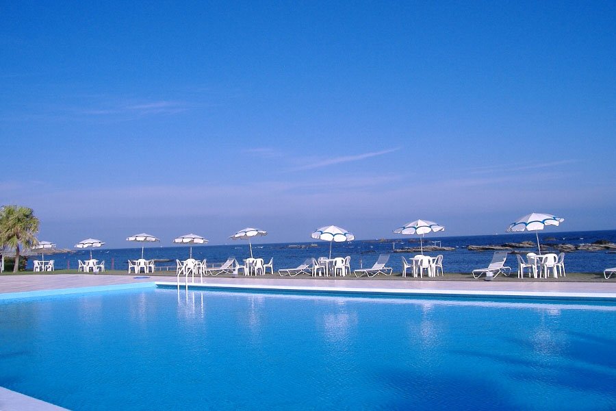 白浜オーシャンリゾートの海とプール
